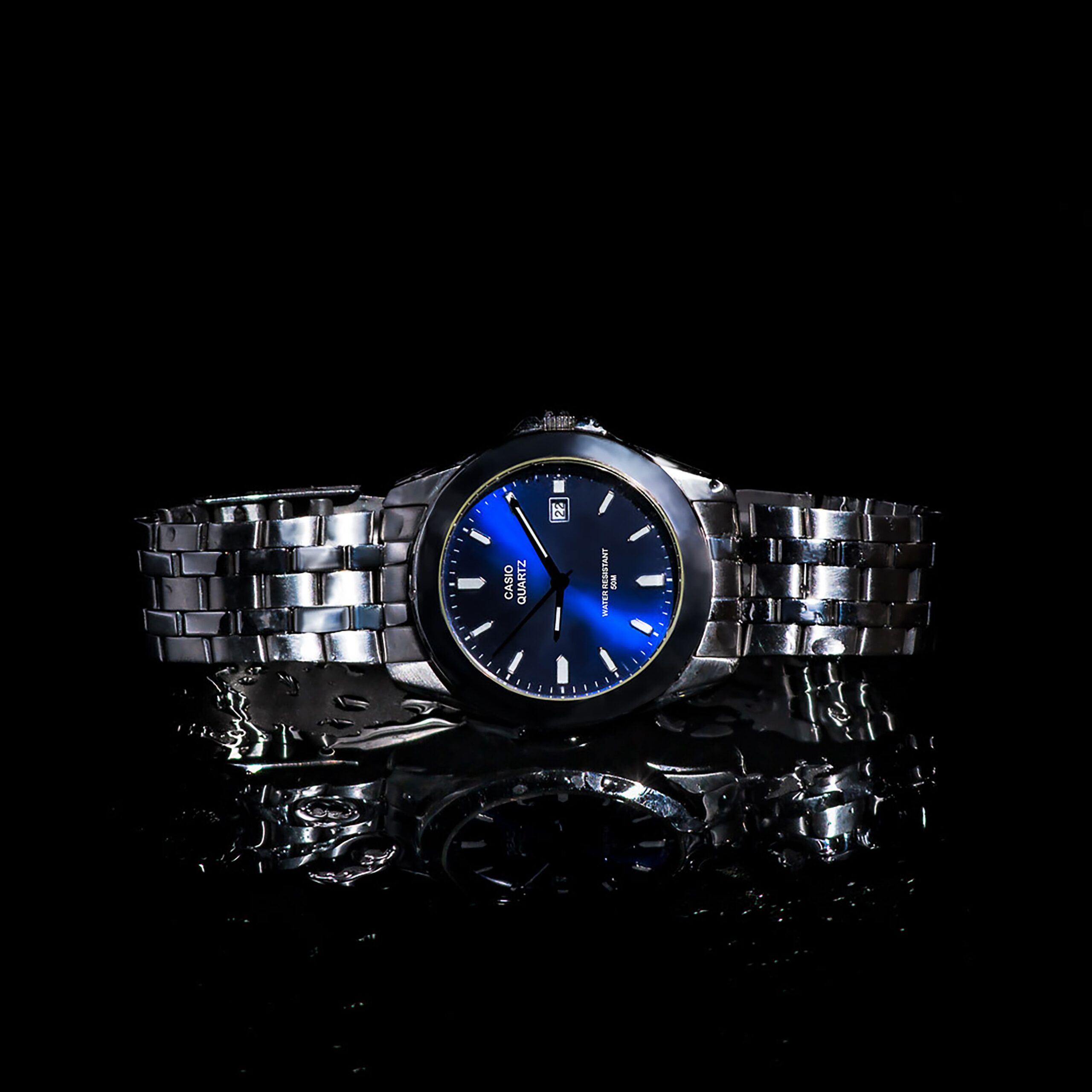 Fastrack Stunners Blue Dial Metal Strap Watch for Guys
