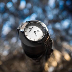 Fastrack Limitless Glide X Advanced UltraVU HD Display, BT Calling, 100+ Sports Modes & Watchface